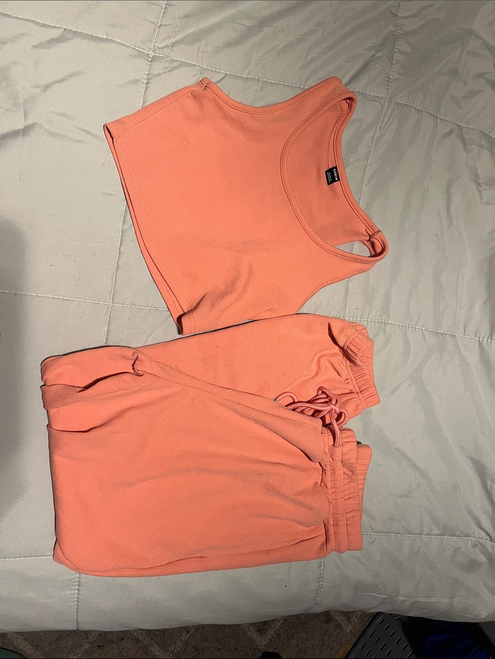 SHEIN Coral Pink Ribbed Tank Top & Jogger Set
